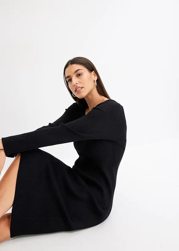 Robe en maille c&ocirc;tel&eacute;e, bonprix