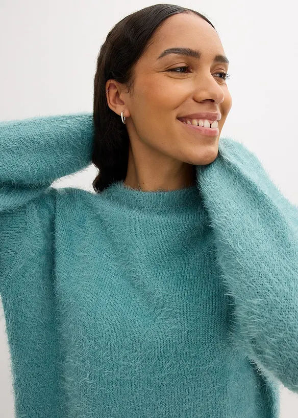 Pull en fil duveteux, bonprix