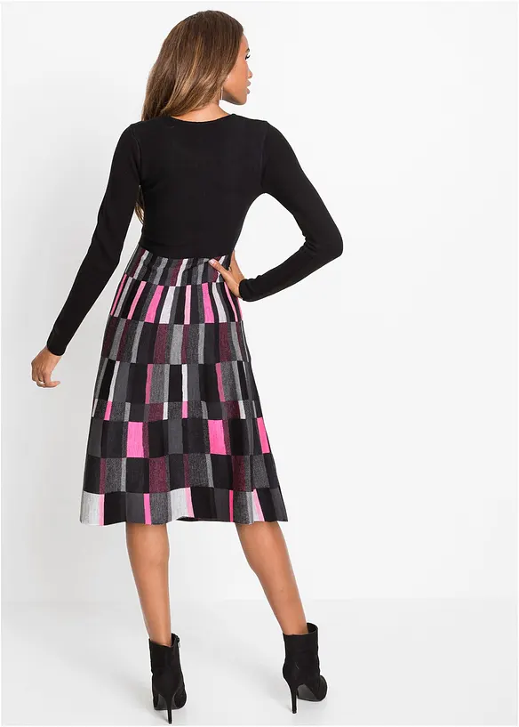 Robe évasée en maille à motif jacquard, bonprix