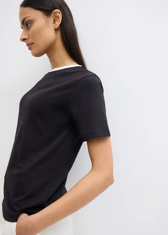 T-shirt avec détail contrastant, bonprix