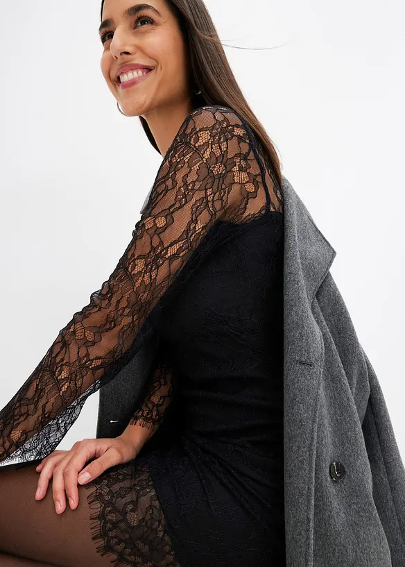 Robe en dentelle avec empiècements transparents, bonprix