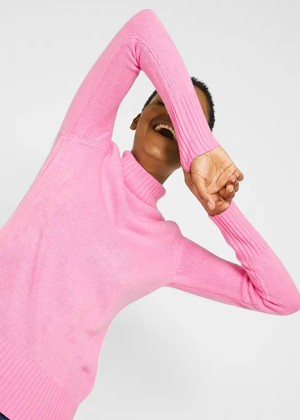 Pull col roul&eacute; basique, bonprix