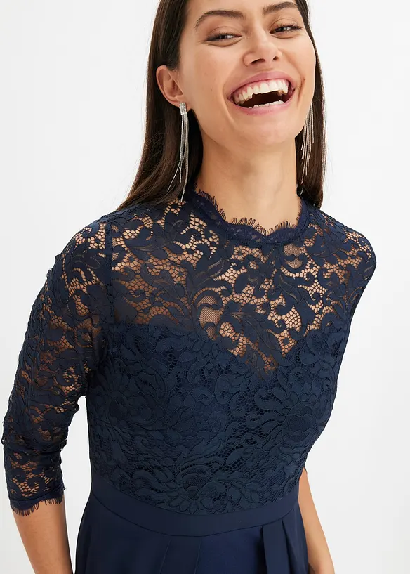 Robe longue avec dentelle, bonprix