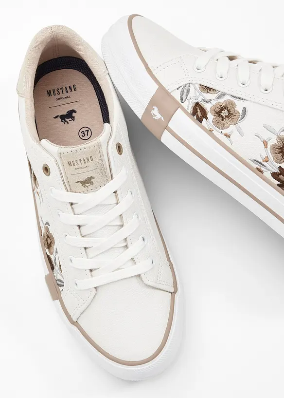 Sneakers Mustang à broderies, Mustang