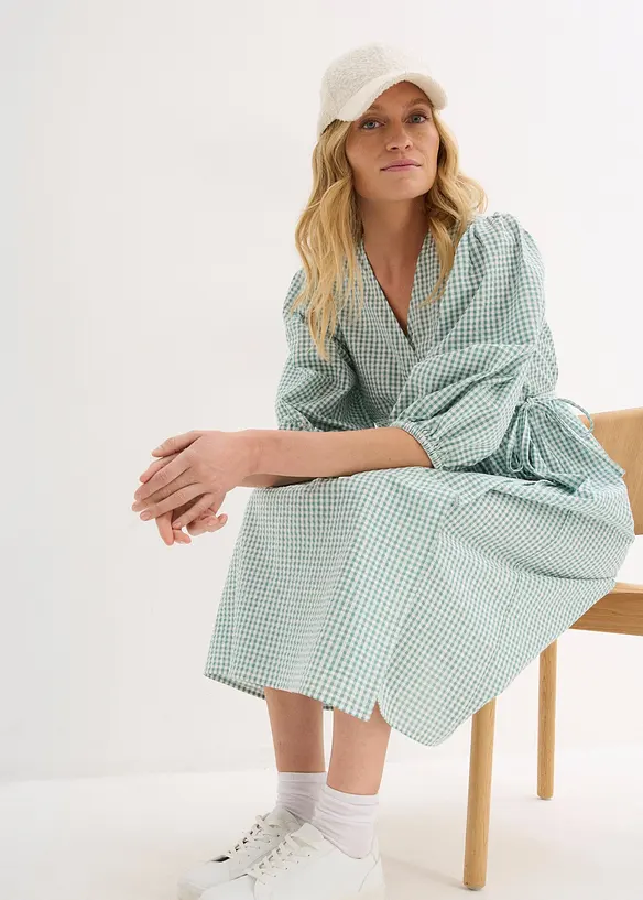 Robe portefeuille en matière texturée, bonprix