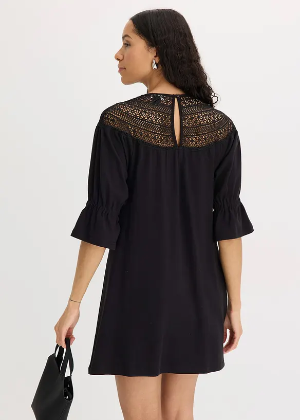 Robe en jersey avec dentelle au crochet, bonprix