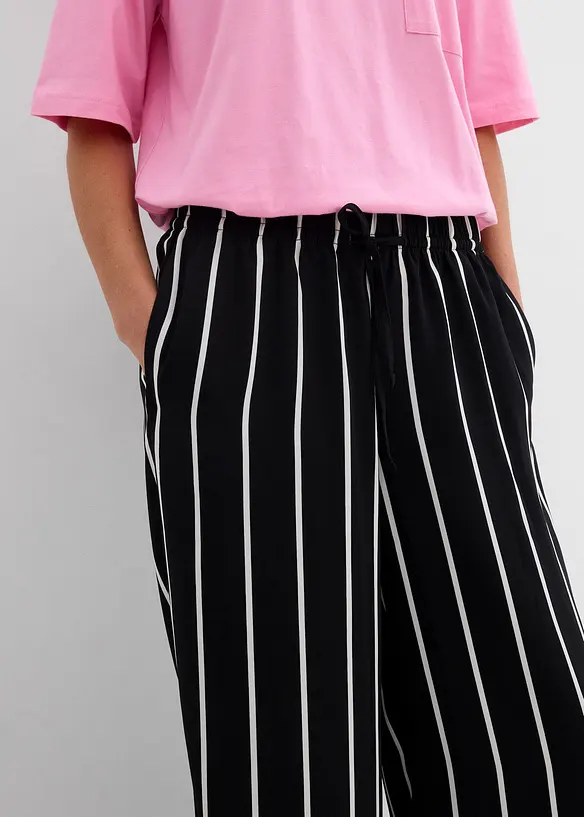 Pantalon large en crêpe léger, bonprix