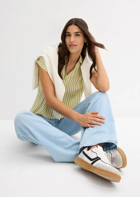 Blouse manches courtes en viscose fluide, bonprix