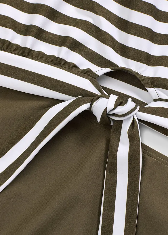 Tankini oversize (ens. 2 pces) à bretelles amovibles, bonprix