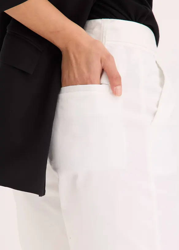 Short en twill avec ceinture à nouer, bonprix