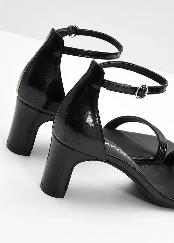 Sandales à talons, bonprix