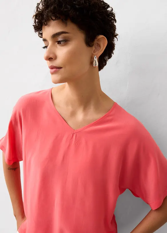 T-shirt avec soie et empi&egrave;cement tiss&eacute;, bonprix