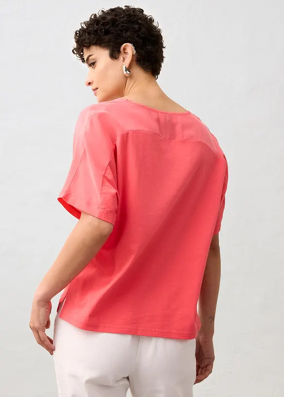 T-shirt avec soie et empi&egrave;cement tiss&eacute;, bonprix