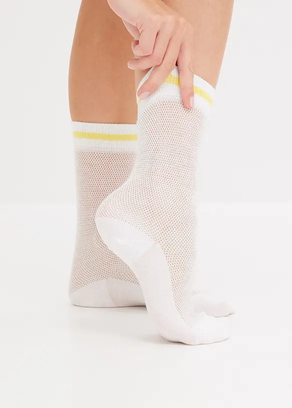 Lot de 4 paires de chaussettes de sport en matière texturée, bonprix