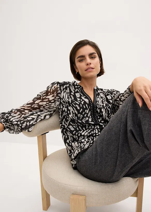 Chemisier &agrave; bordure d&eacute;corative, bonprix