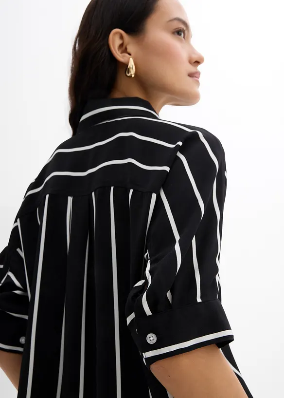 Chemisier manches courtes en crêpe texturé, bonprix