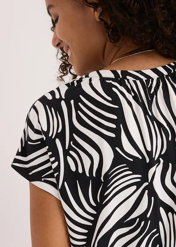 T-shirt col tunisien en viscose m&eacute;lang&eacute;e, bonprix