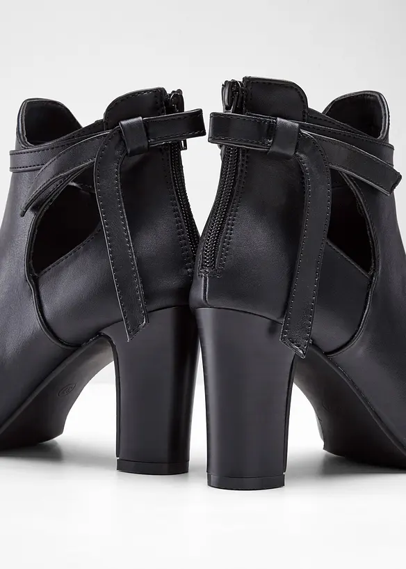 Bottines à découpes, bonprix