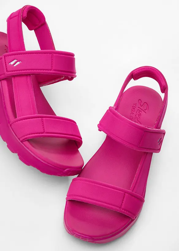 Sandales Skechers, Skechers