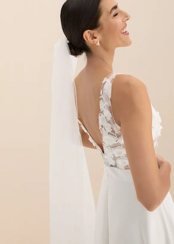 Robe de mariée en satin brillant avec application de fleurs, bonprix