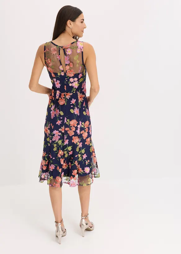 Robe midi avec broderies florales, bonprix