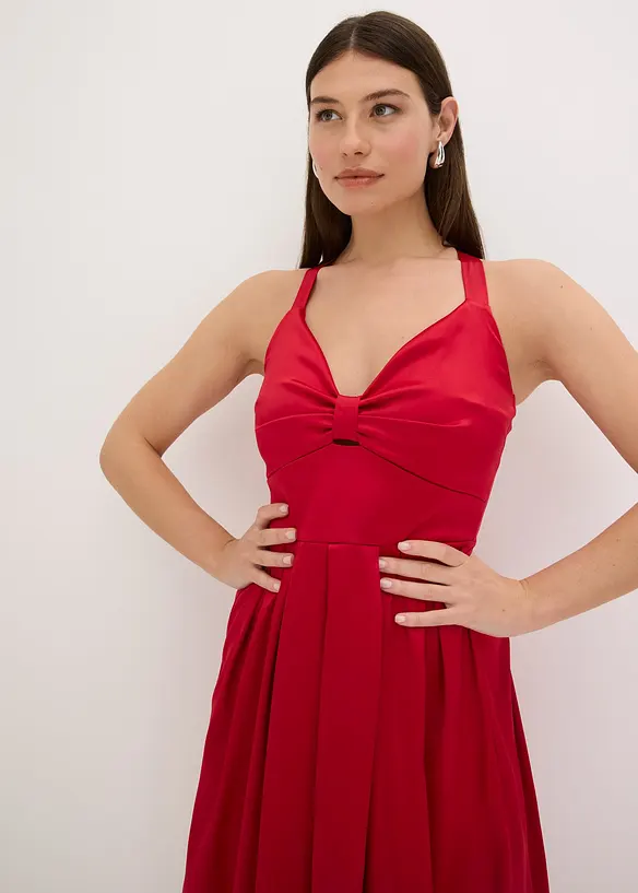 Robe courte en satin brillant, bonprix