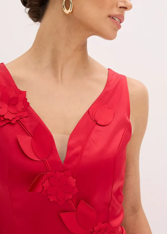 Robe midi en satin brillant avec fleurs appliquées, bonprix