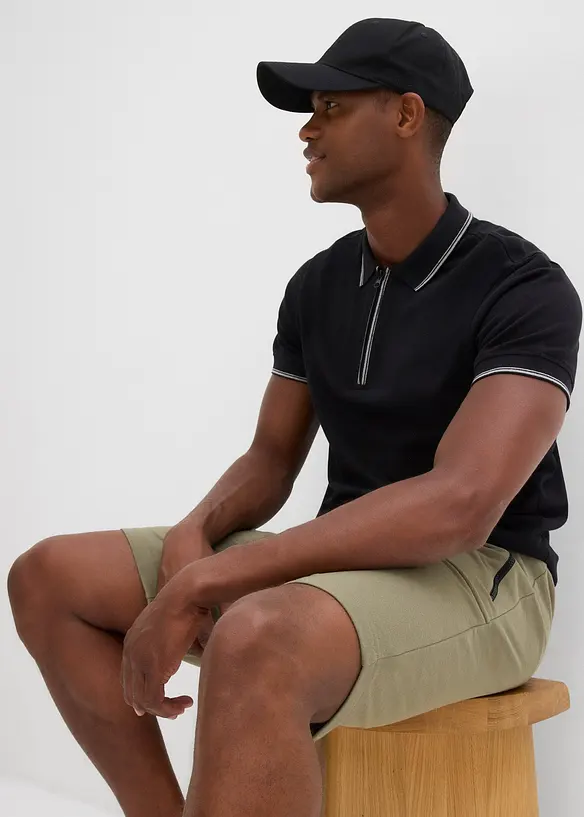 Bermuda sweat avec poches latérales zippées, bonprix