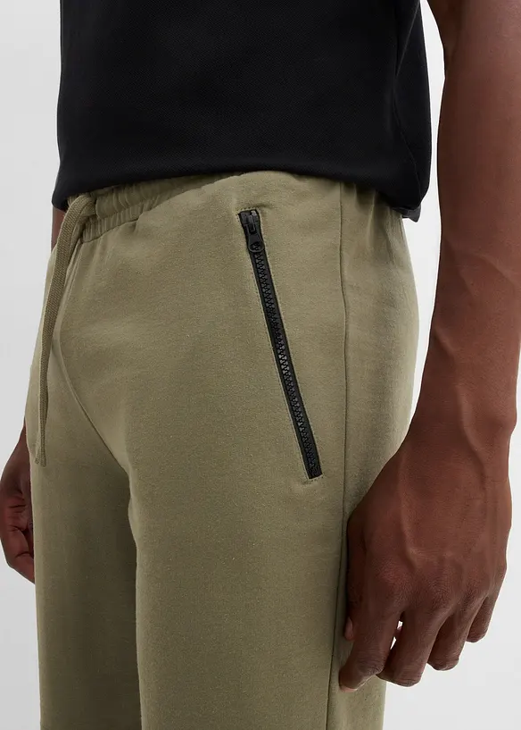 Bermuda sweat avec poches latérales zippées, bonprix