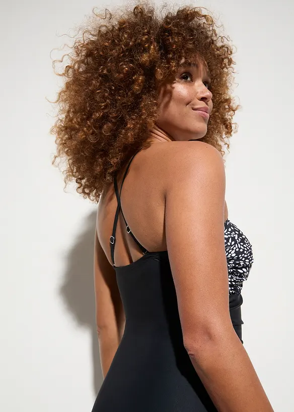 Maillot 1 pi&egrave;ce sculptant effet crois&eacute;, maintien mod&eacute;r&eacute;, bonprix