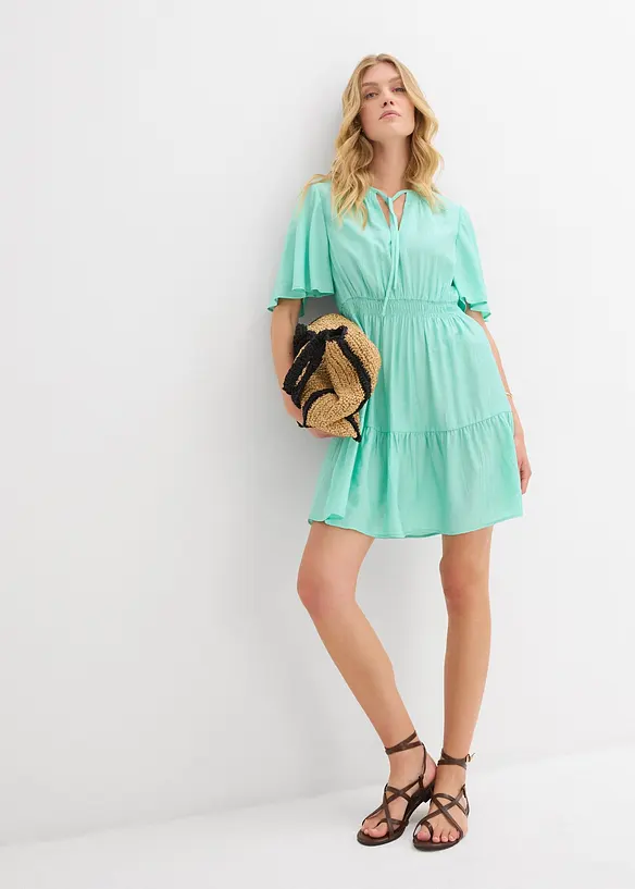 Robe courte et fluide en viscose mélangée, bonprix