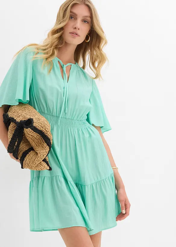 Robe courte et fluide en viscose mélangée, bonprix