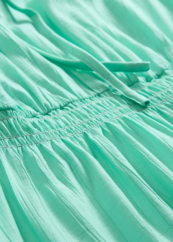 Robe courte et fluide en viscose mélangée, bonprix