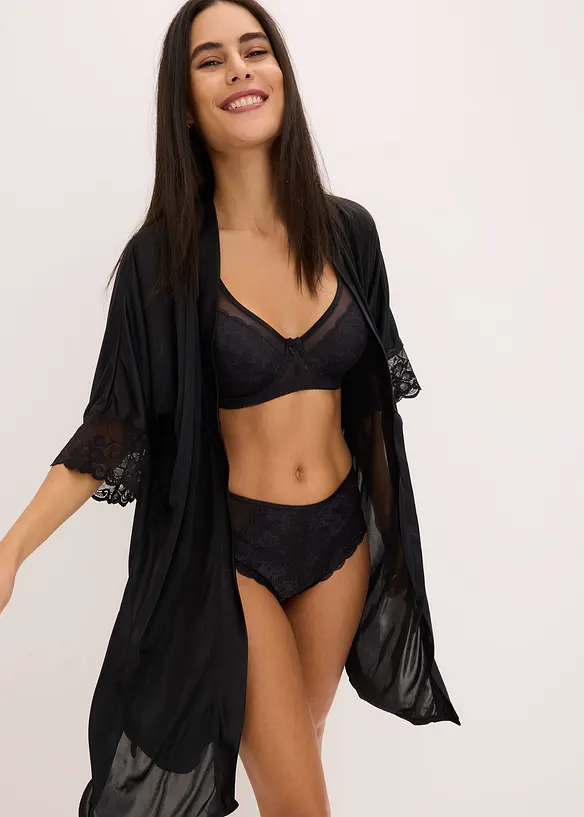 Lot de 2 slips Maxi avec dentelle délicate, bonprix