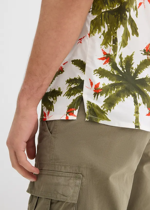 Chemise manches courtes en viscose, loose, bonprix