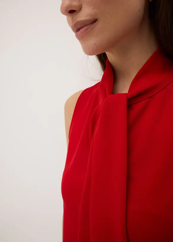 Top avec col à lavallière, bonprix