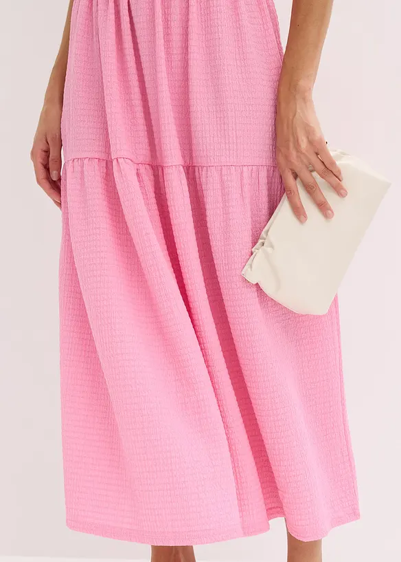 Robe midi en jersey texturé avec découpe dos, bonprix