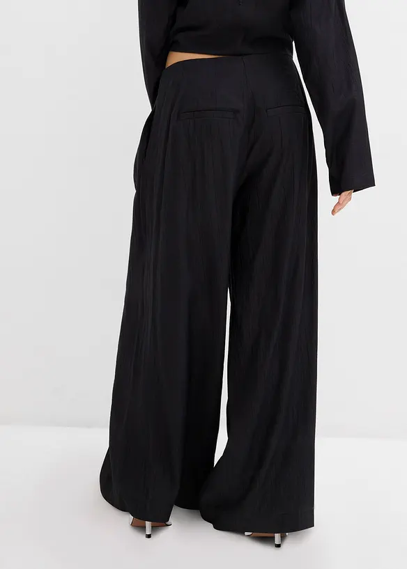 Pantalon palazzo en crépon de viscose mélangée, bonprix
