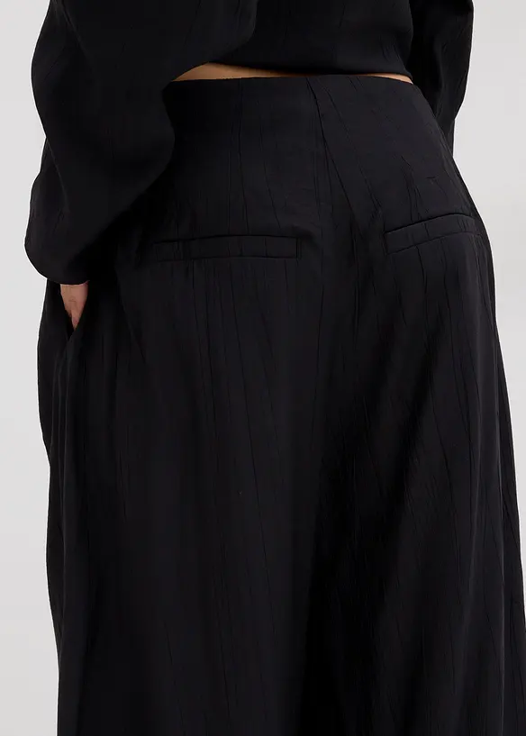 Pantalon palazzo en crépon de viscose mélangée, bonprix