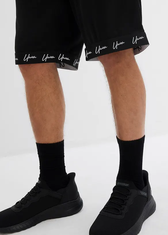 Short ample et léger en mesh, bonprix