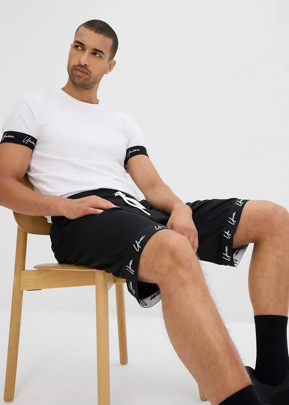 Short ample et léger en mesh, bonprix