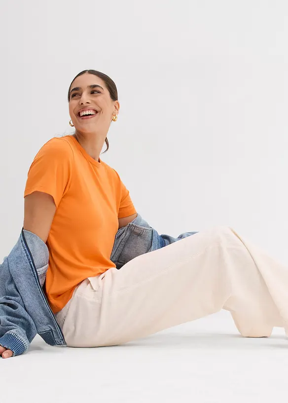 T-shirt en viscose fluide, bonprix