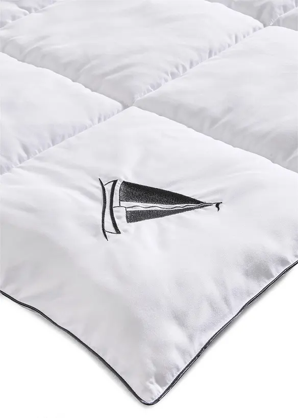 Couette toucher duvet, chaude, bonprix