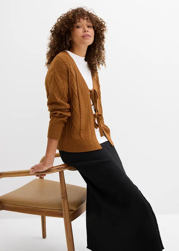 Gilet en maille à nouettes, bonprix