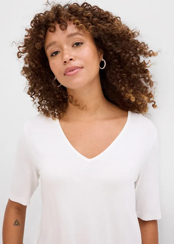 T-shirt long en viscose douce, bonprix