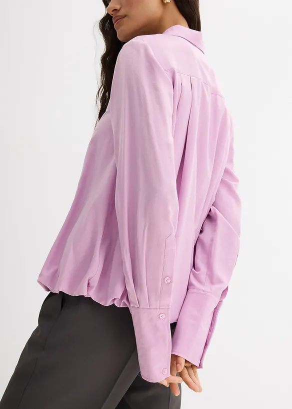 Chemisier en satin de viscose mélangée, bonprix