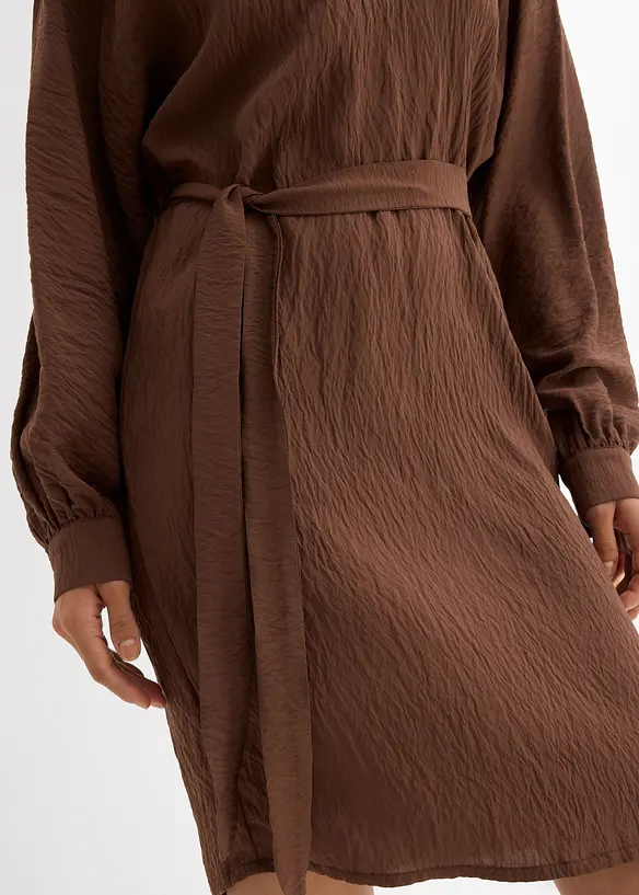 Robe courte et texturée en viscose extensible, bonprix