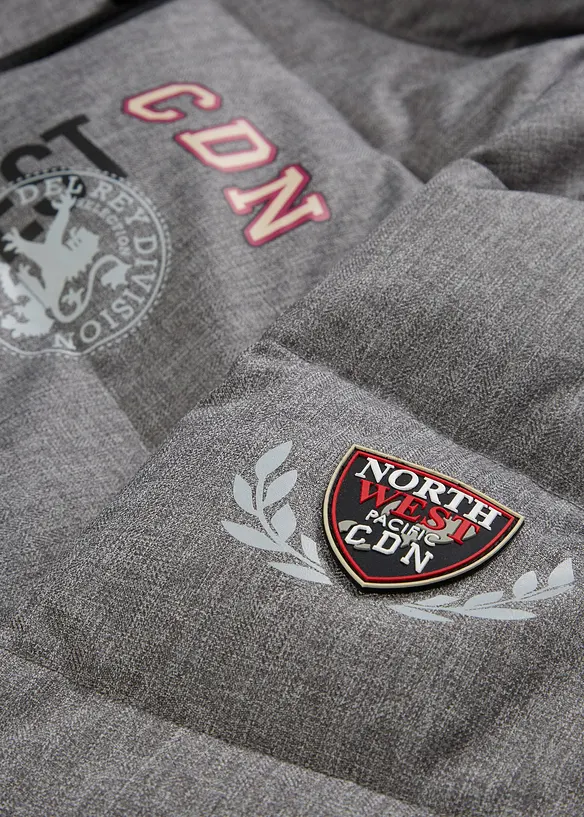 Doudoune chaude à capuche, bonprix