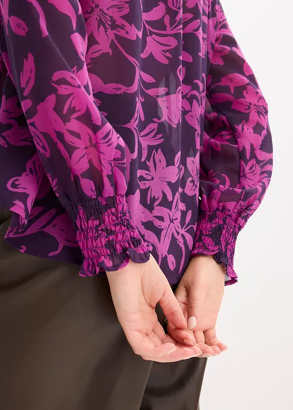 Chemisier en mousseline à détails smockés, bonprix