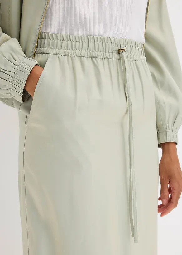 Jupe midi en satin brillant, bonprix